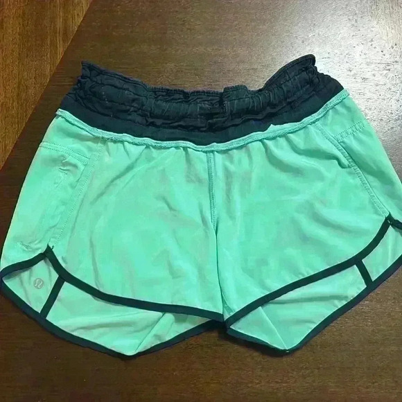 Lululemon Tracker Short - Picture 11 of 12